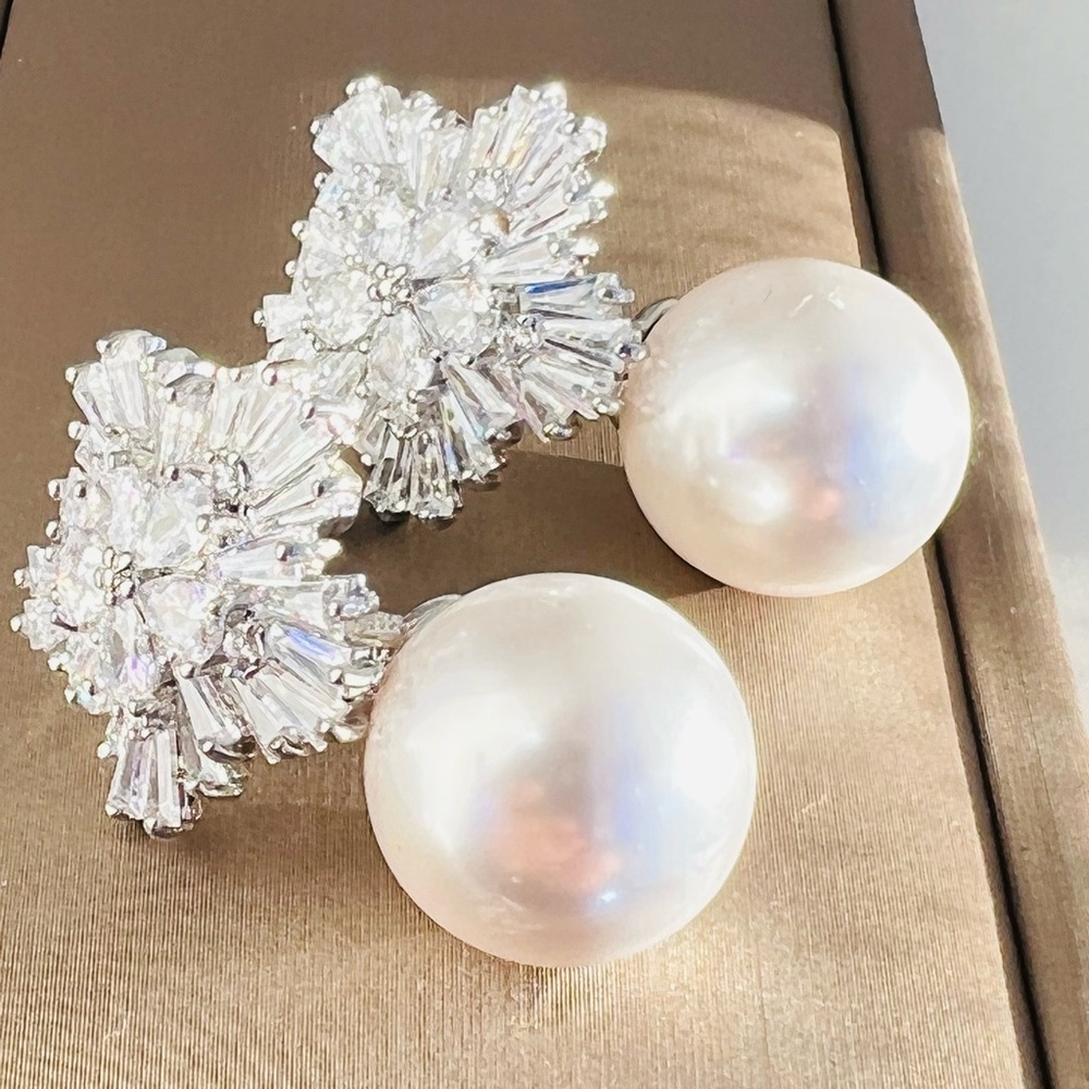 CZ Crystal Pearls Heart Flower Earrings.